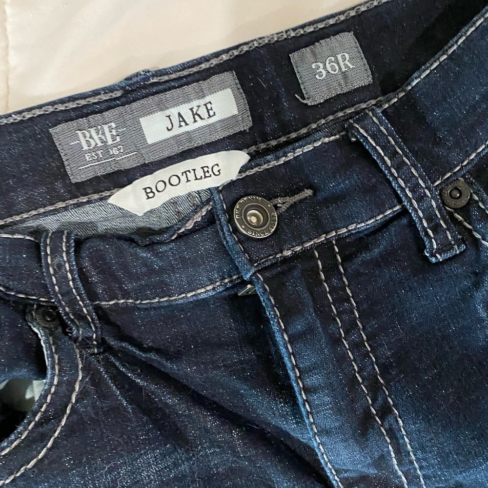 BKE JAKE bootleg size 36R like new condition